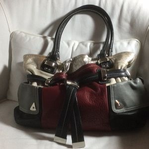 Buttery soft leather B. Makowsky satchel